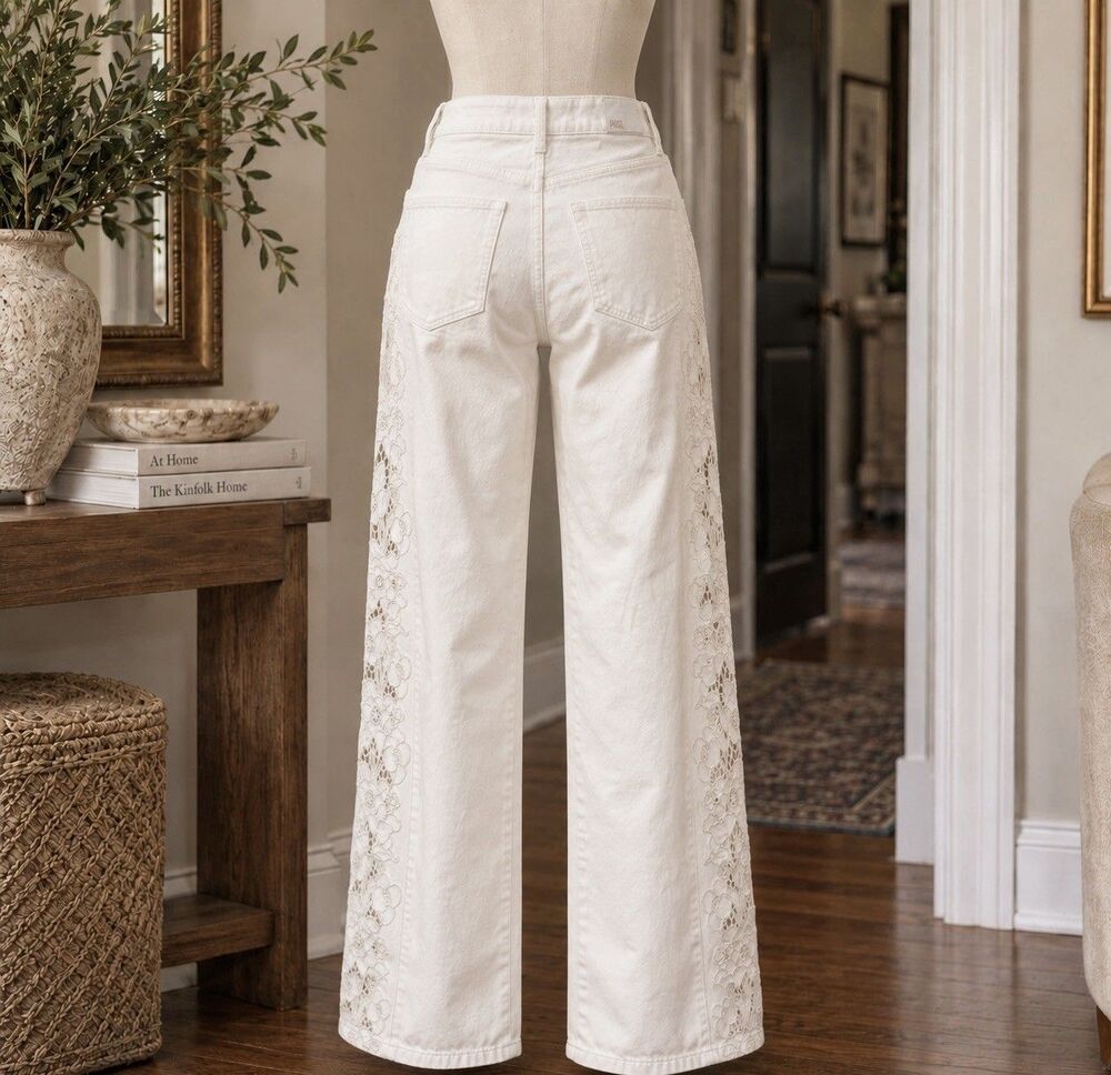 PAIGE Floral Cutwork Embroidered Wide Leg-High Rise Jeans 26'W 31'Inseam - Picture 4 of 6